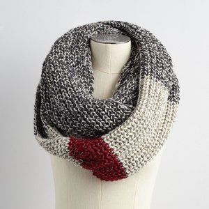 Roots Cabin Knit Circle Scarf